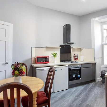 Stunning 2-Bed Apartment In Central Edinburgh Exterior photo