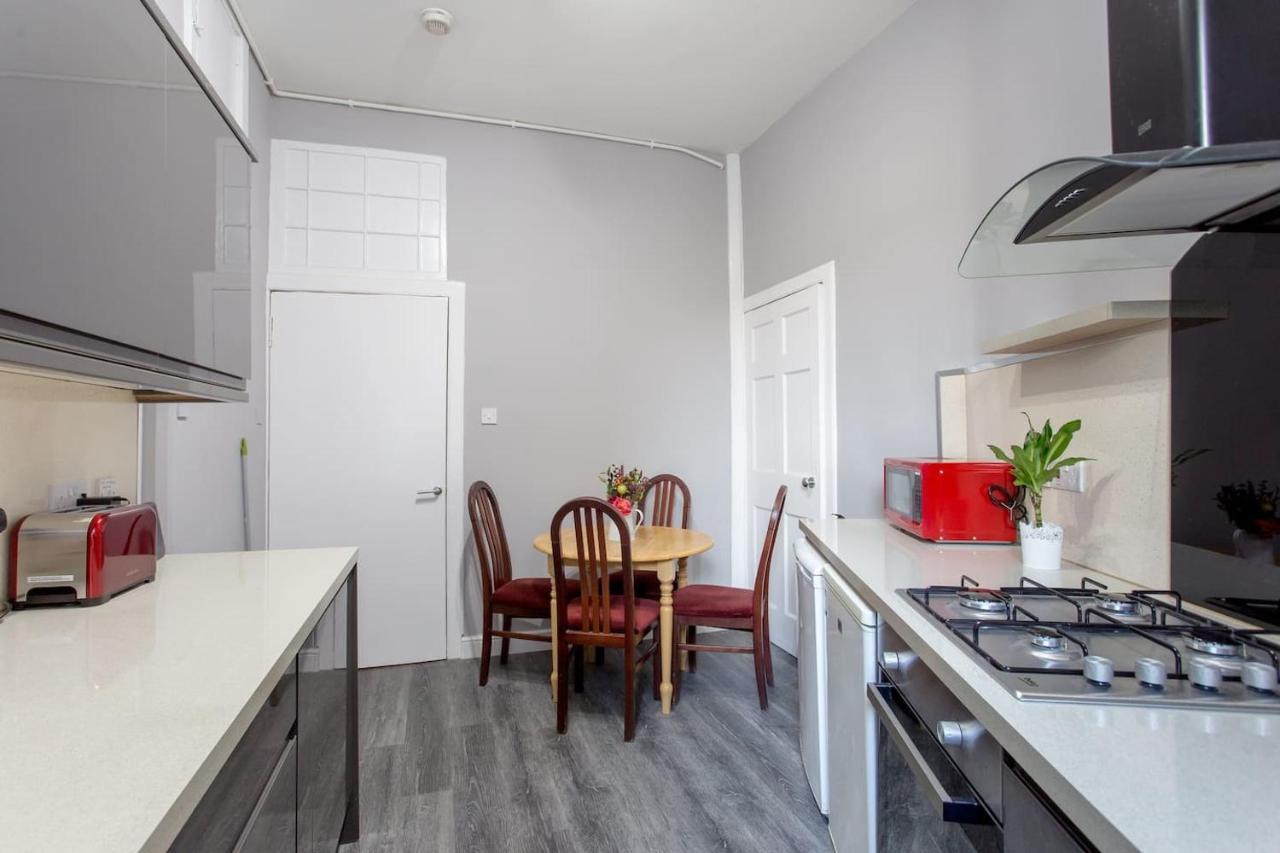 Stunning 2-Bed Apartment In Central Edinburgh Exterior photo