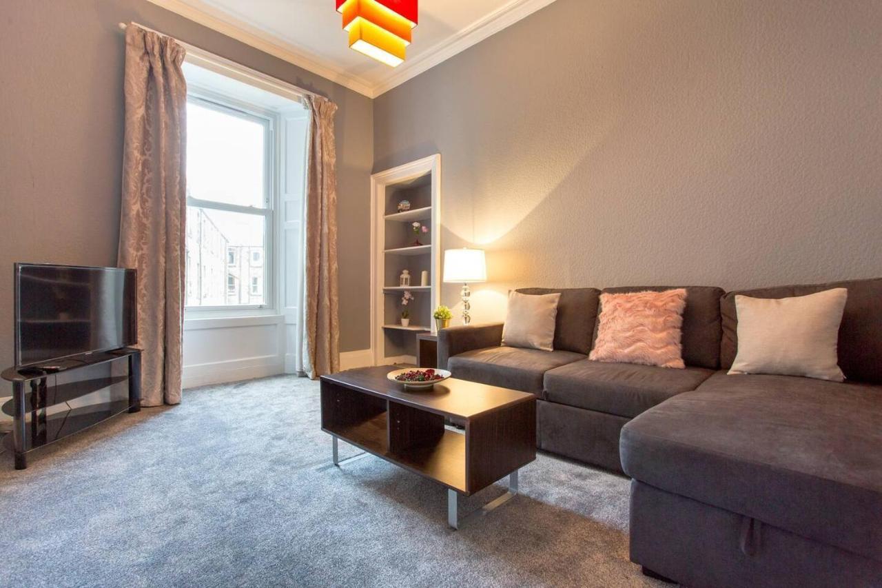 Stunning 2-Bed Apartment In Central Edinburgh Exterior photo