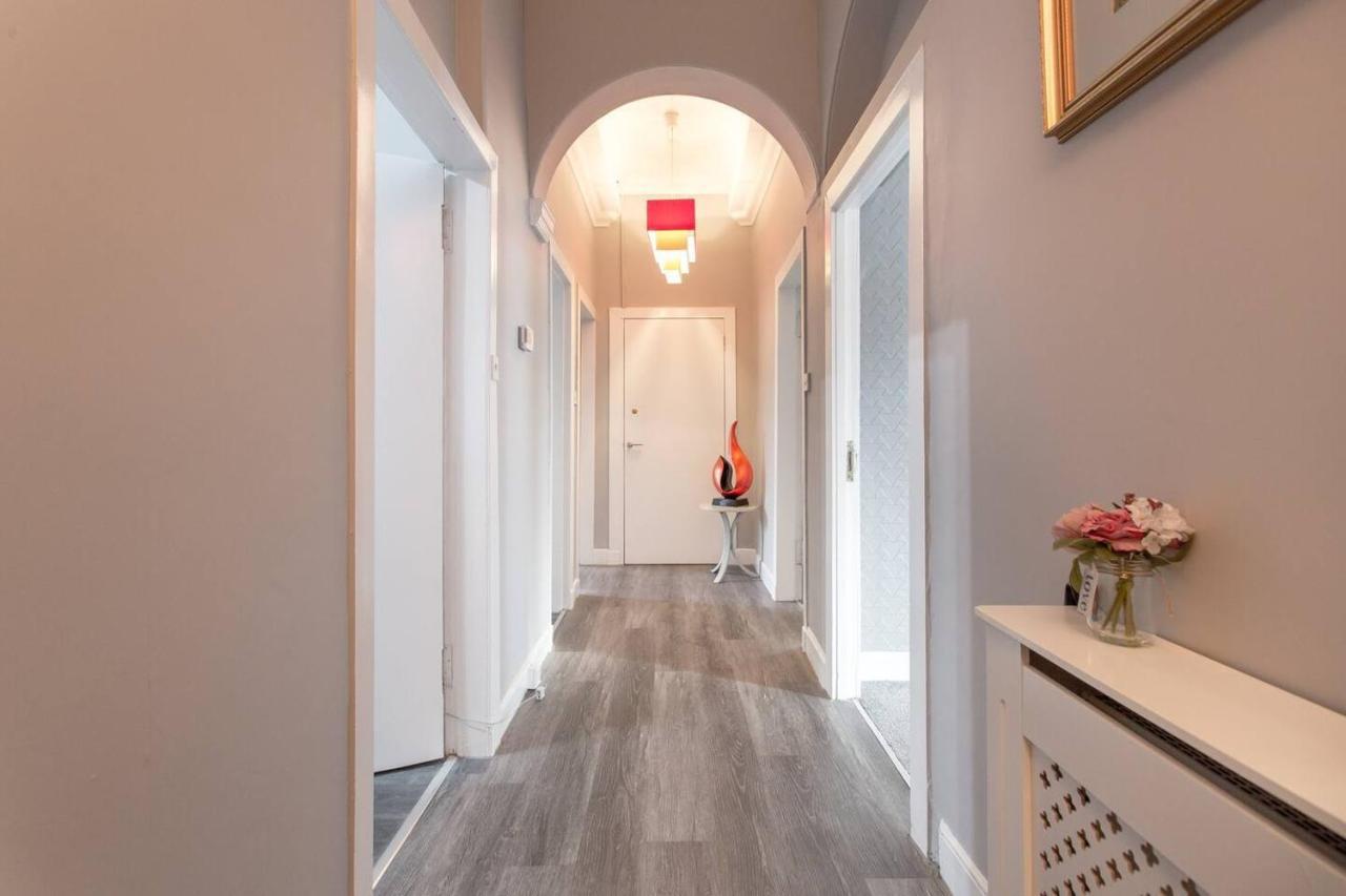 Stunning 2-Bed Apartment In Central Edinburgh Exterior photo